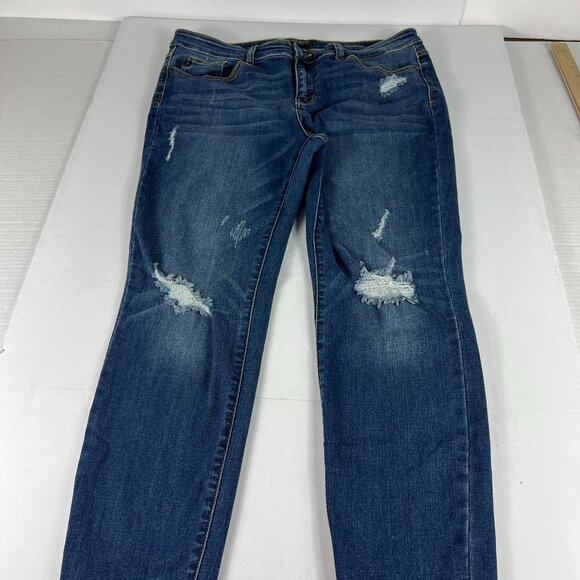 Judy Blue Jeans Womens Measured 36* Relaxed Blue Distressed Stretch Denim Tag 32 - Picture 1 of 16